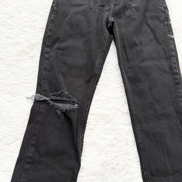 Abercrombie & Fitch Ankle Straight Ultra High Rise Distressed Jeans Black 26/2 - Picture 4 of 8